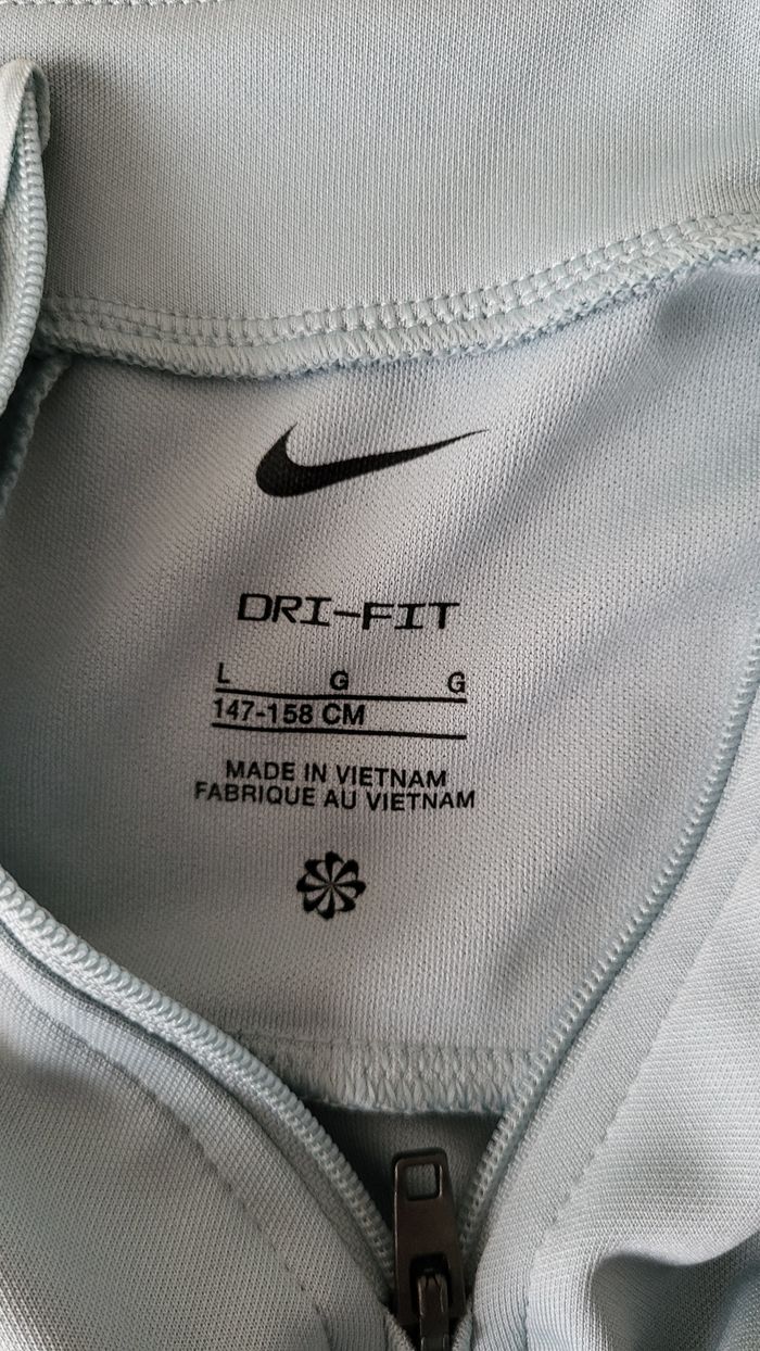 Ensemble Nike performance - photo numéro 2