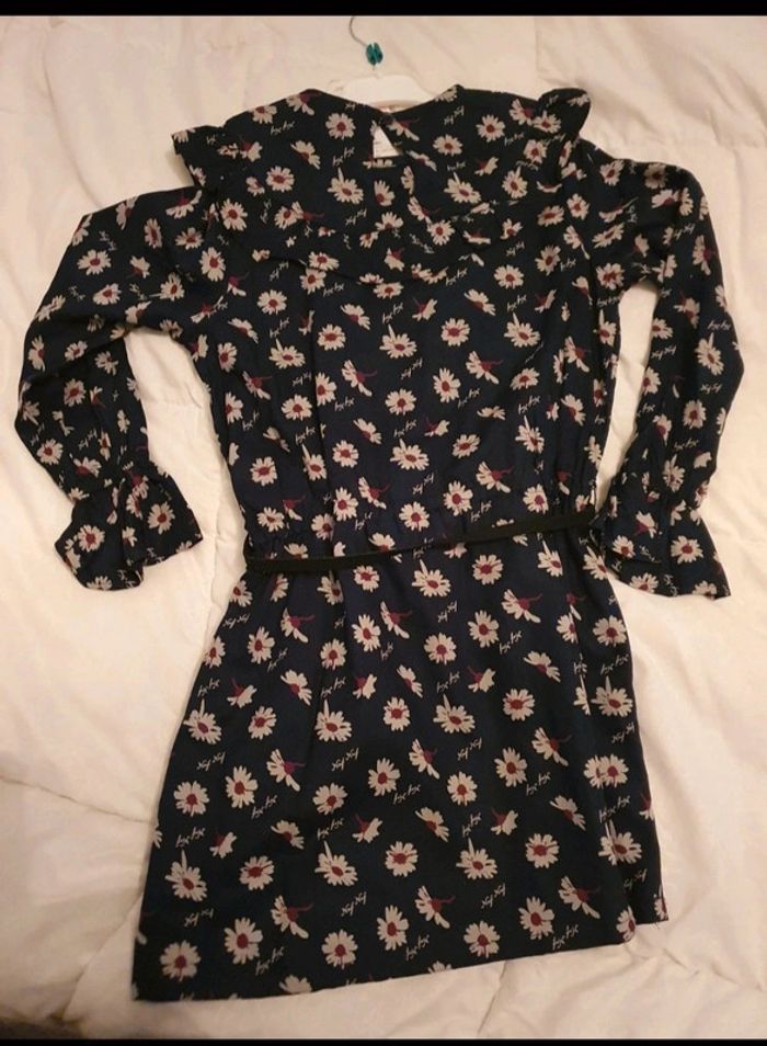 Robe Naf-Naf 8 ans neuve avec étiquette - photo numéro 5
