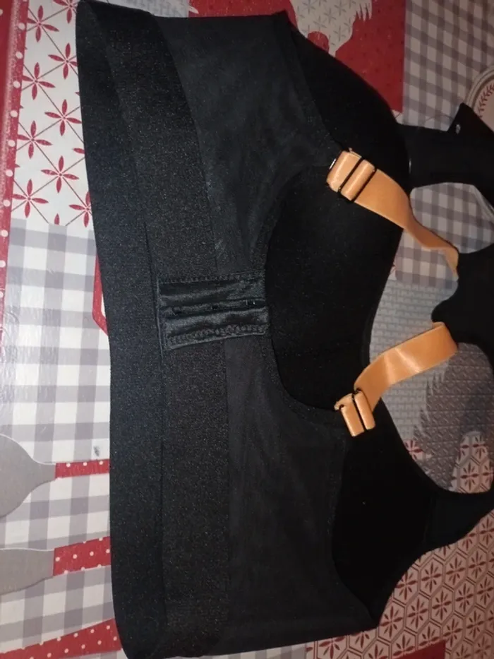 Brassière de sport crivit taille M 38 40 - photo numéro 4