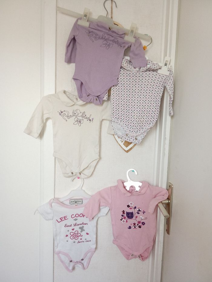 Lot de 5 bodys dont 4 col claudine bébé fille 3 mois, 54 cm