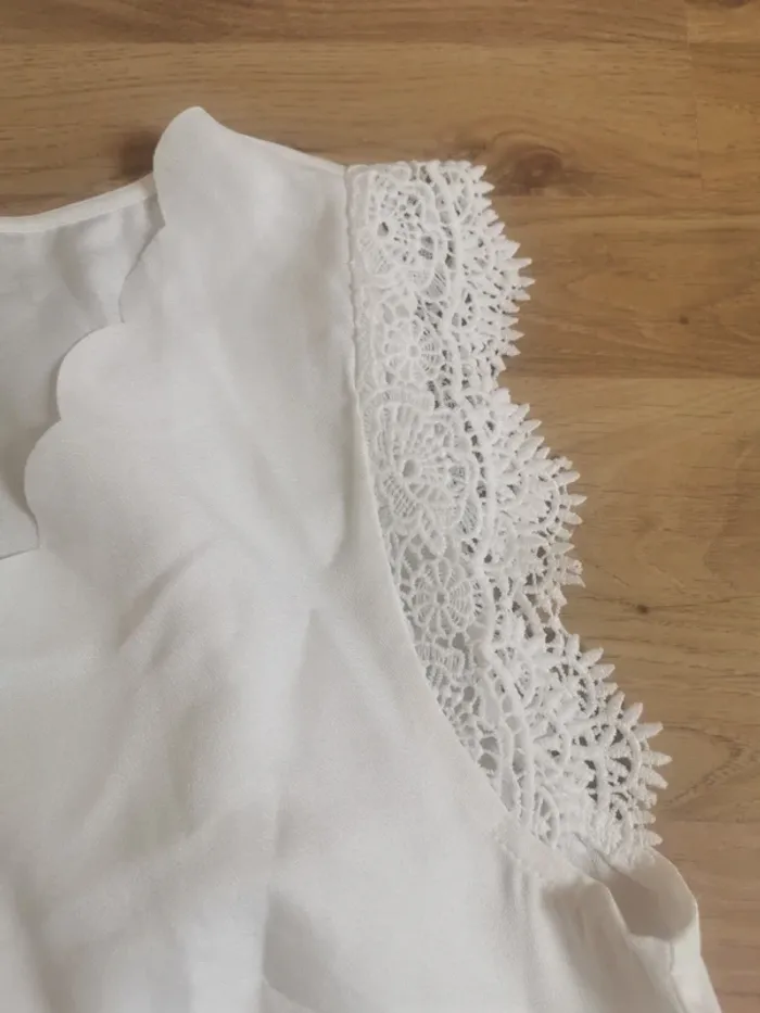 Haut blanc femme - photo numéro 2