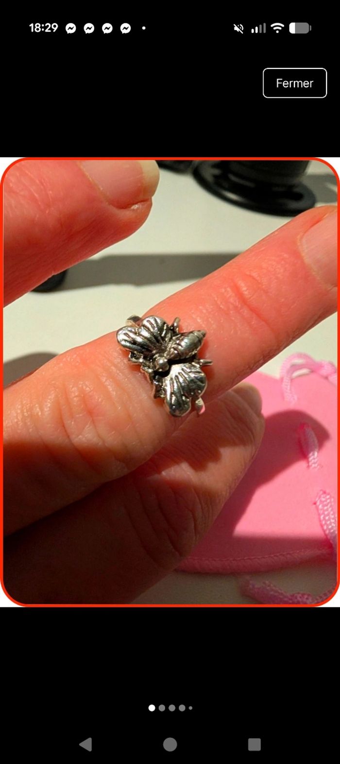 Bague Abeille en Titane - Neuve - Taille 50/51