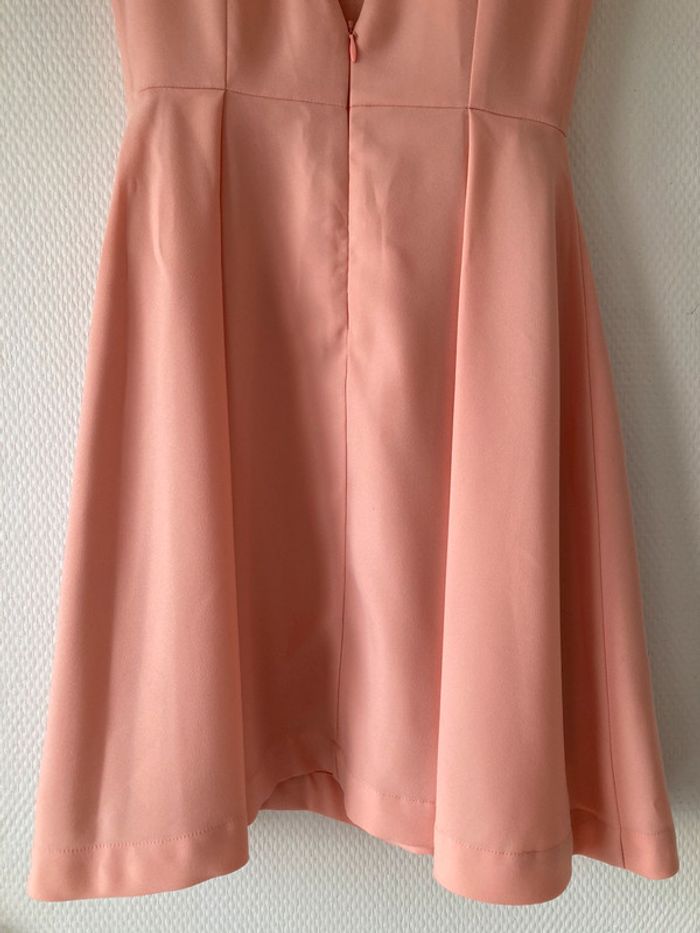 Robe patineuse couleur pêche - photo numéro 8