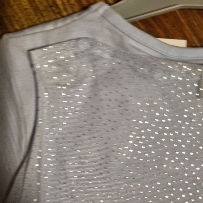 msuperbe haut Disney LA REINE DES NEIGES taille 3 ans 🎁 neuf - photo numéro 5