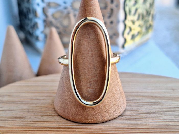 Bague ovale ouverte Doréé , avec un design simple et Minimaliste, Ajustable