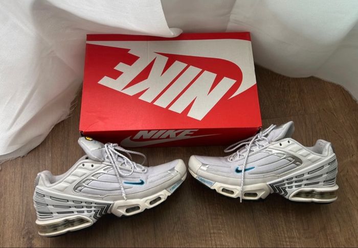 nike air max plus - photo numéro 2