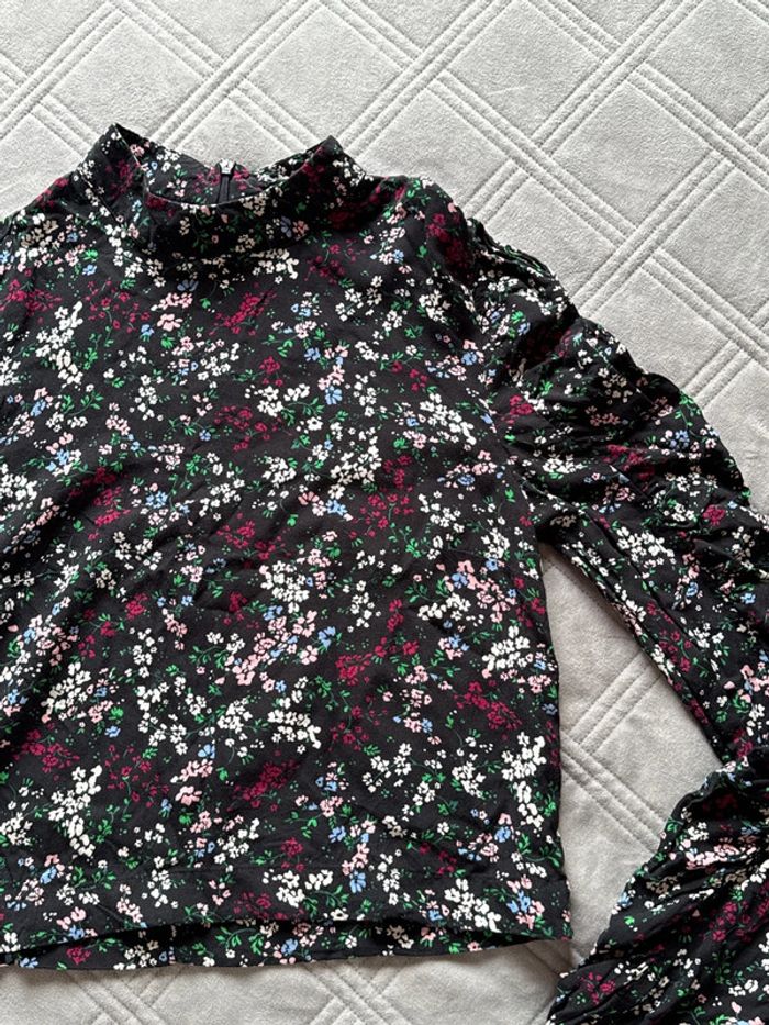 Haut à fleurs noir – Taille L – Clockhouse - très bon état - photo numéro 5