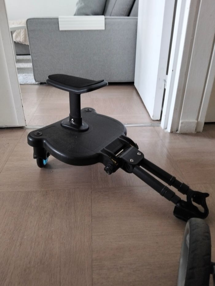 Roulette pour ppousette - photo numéro 4