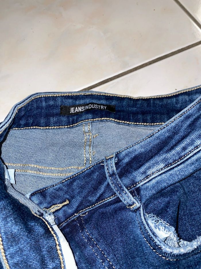 Jeans déchirée 42 /40 - photo numéro 3
