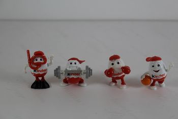 Kinder Figurines Kinderino x 4 Sport