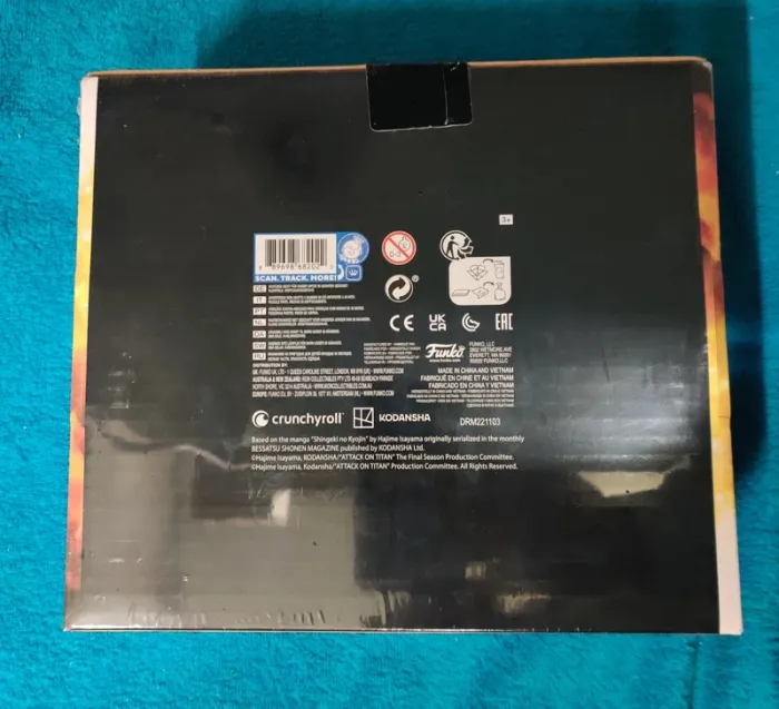 Funko Attack on Titan Collector box - photo numéro 2