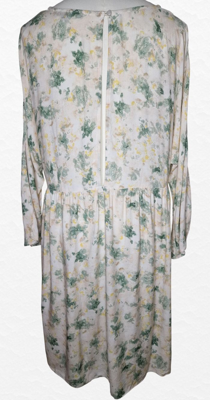 Robe casual Etam – Taille 38 – Vert Jaune Crème – État : Très bon - photo numéro 4