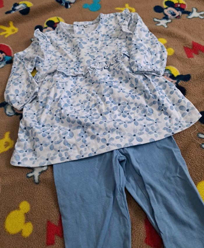 Ensemble bébé 6mois - photo numéro 2