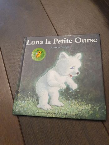 Luna la petite ourse