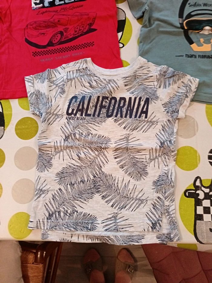 Lot de 3 tee-shirt taille 3 ans - photo numéro 4