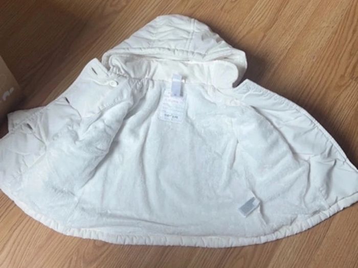 Manteau C&a 9 mois - photo numéro 2