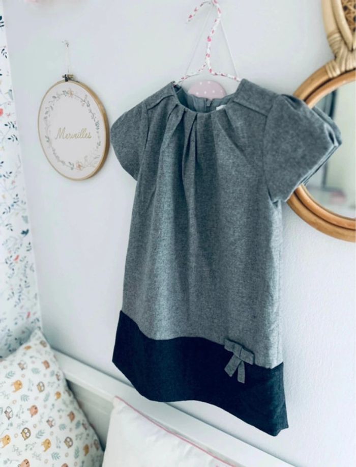 Robe en laine Jacadi taille 5ans comme neuve