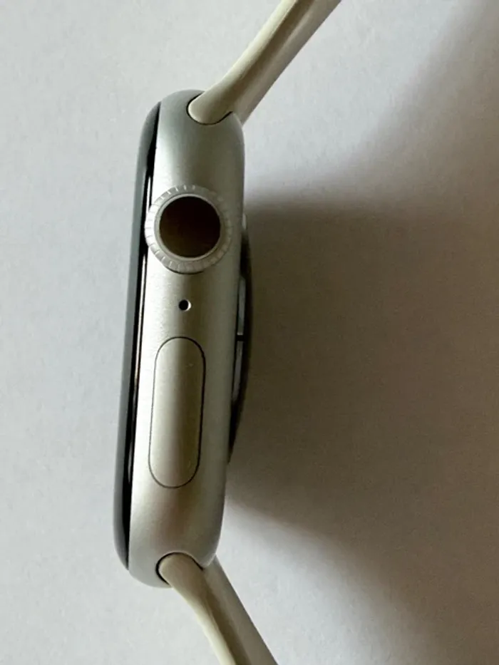 Apple Watch Series 10 46 mm GPS Aluminium Argent Bracelet Sport M/L OVP - photo numéro 4