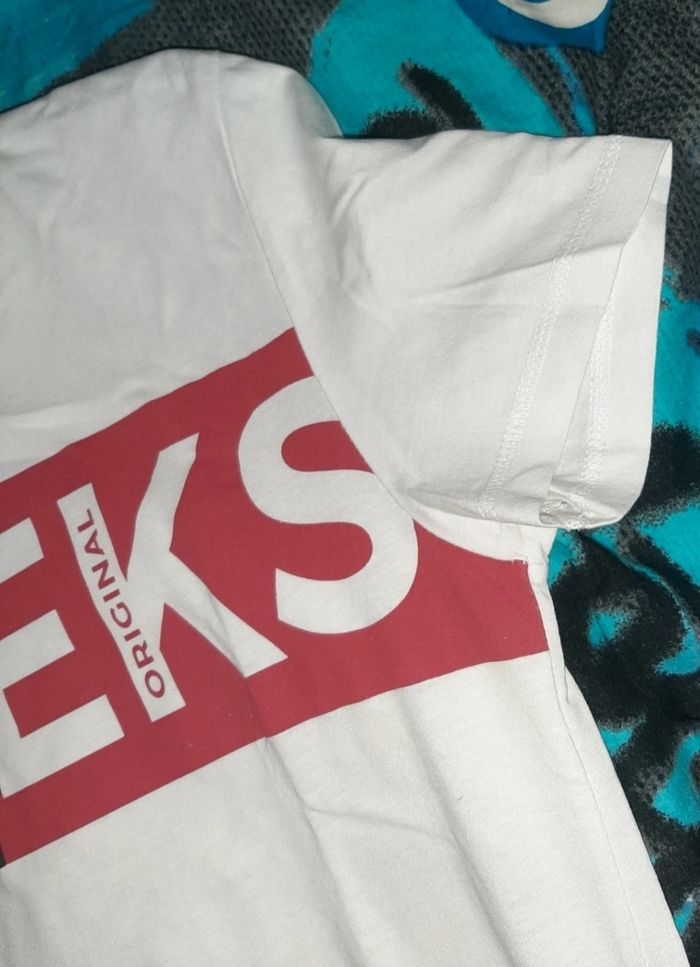 T-shirt blanc Creeks - Slim Fit - Taille S - Comme neuf
- photo numéro 4