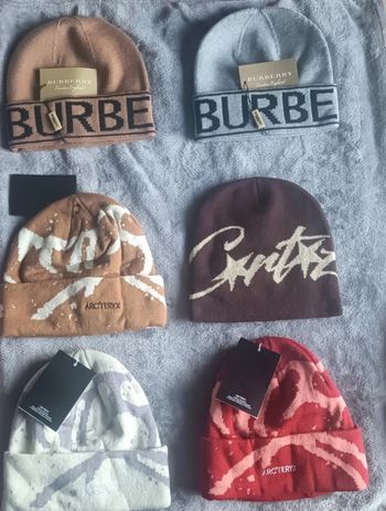 Lot bonnet à vendre propose ton prix