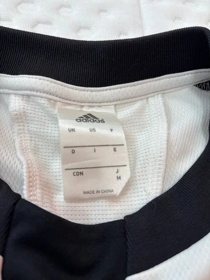 T-shirt de sport pour homme Adidas taille M défaut - photo numéro 3