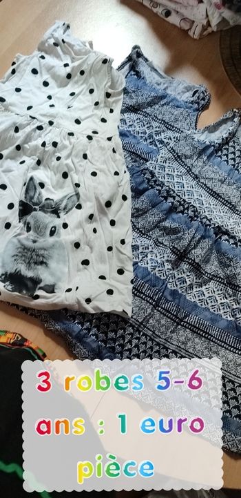 3 robes 6 ans