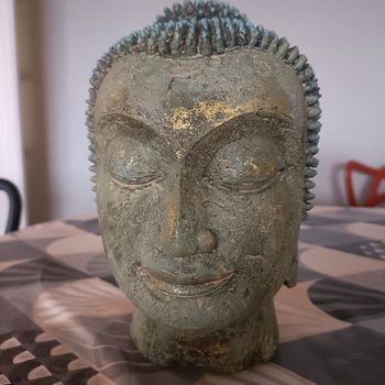 Tête de Bouddha
