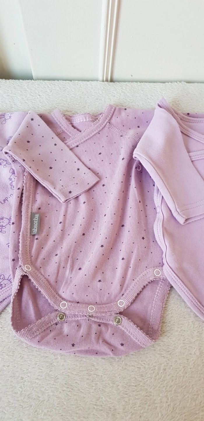 Lot de 4 bodies fille 1 mois - photo numéro 3