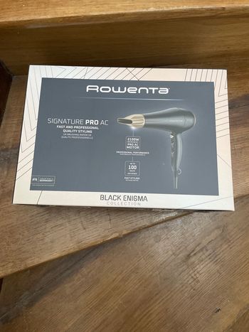 Sèche-cheveux Rowenta 