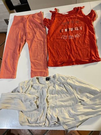 Lot de 5 vêtements fille taille 8 ans