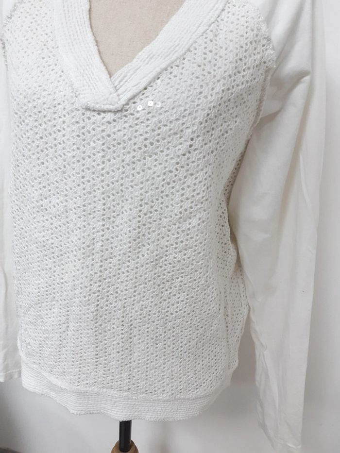 Pull blanc avec sequins One - photo numéro 4