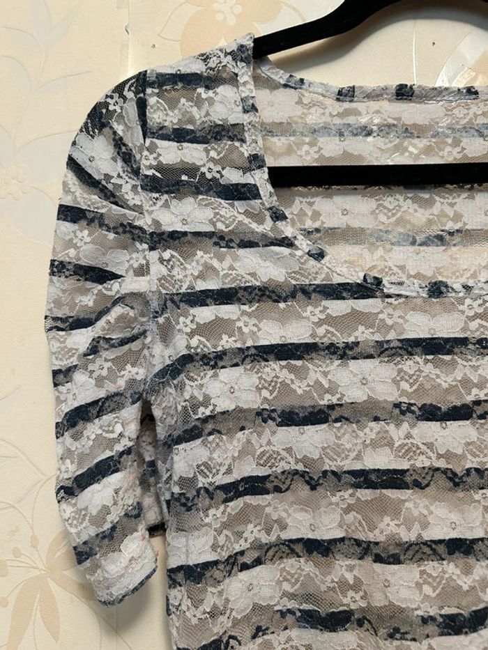 T-shirt en dentelle à rayures bleu - photo numéro 2