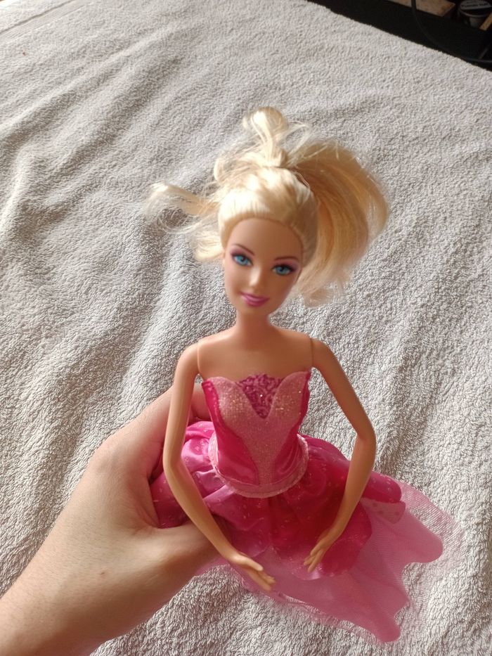 Poupée Barbie ballerine - photo numéro 4