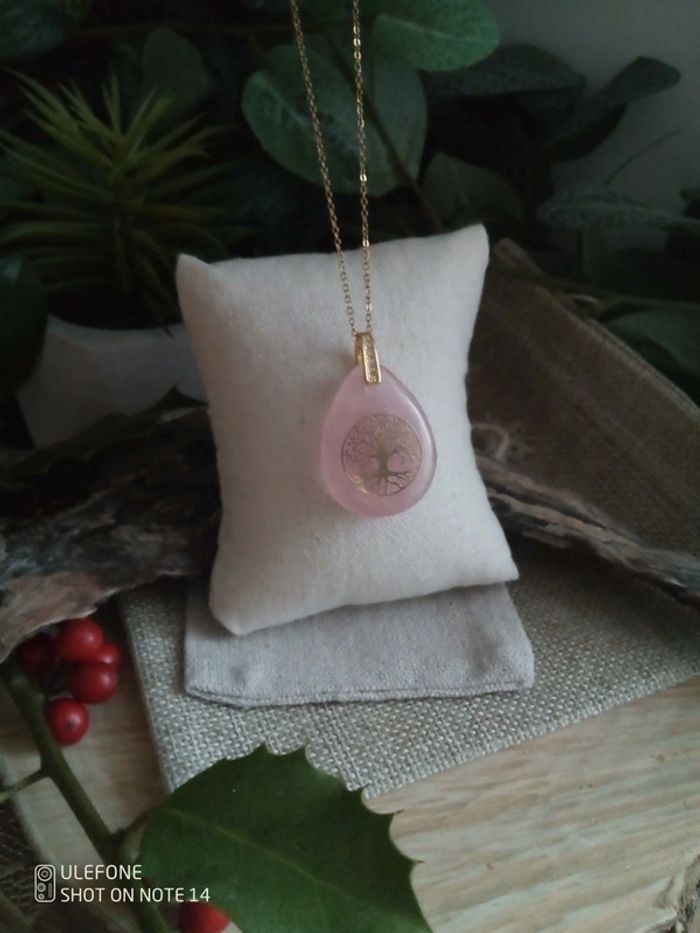 Collier quartz rose et arbre de vie doré