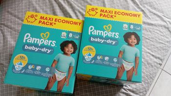 Les 2 cartons Pampers taille 8 baby dry neuf jamais ouvert 