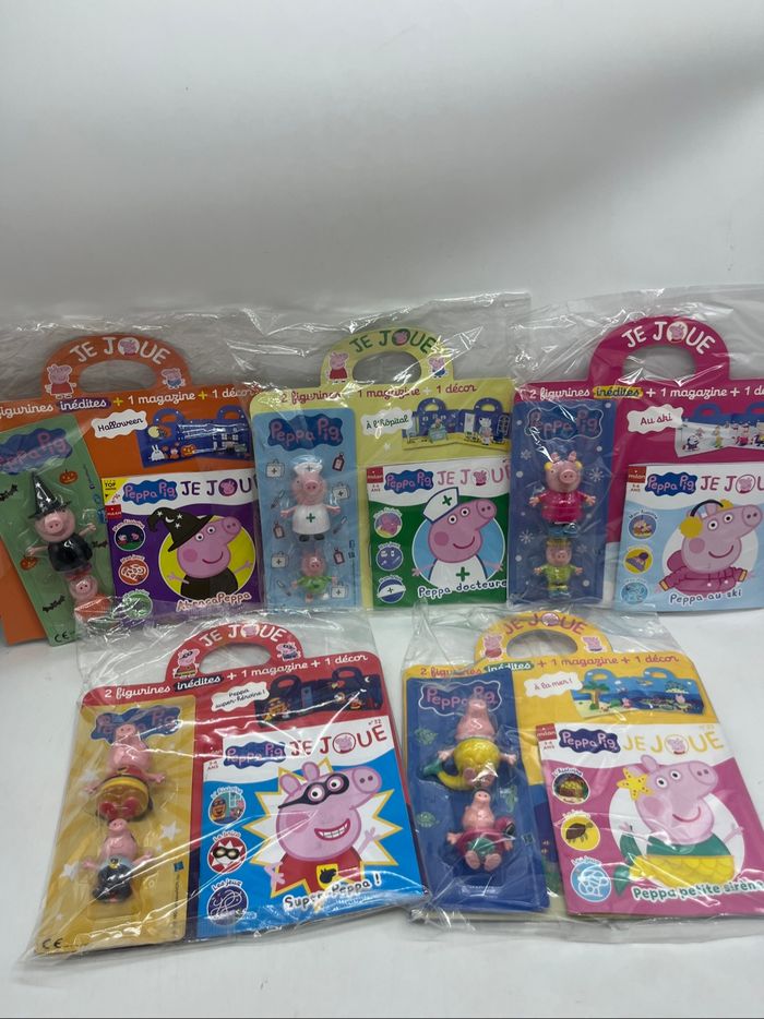 Lot de 5 magazines livre d’activités Peppa Pig Je joue avec ses figurines inédite