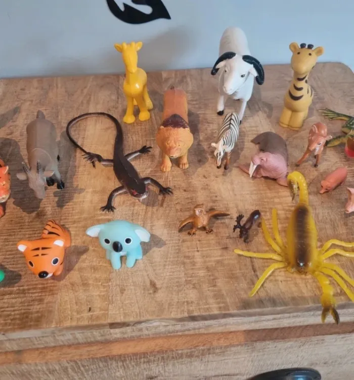 Lot de 21 animaux en plastique - photo numéro 3