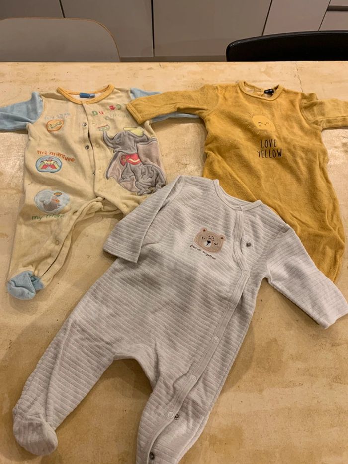 Lot de 3 pyjamas mixte fille garçon 6 mois - photo numéro 3