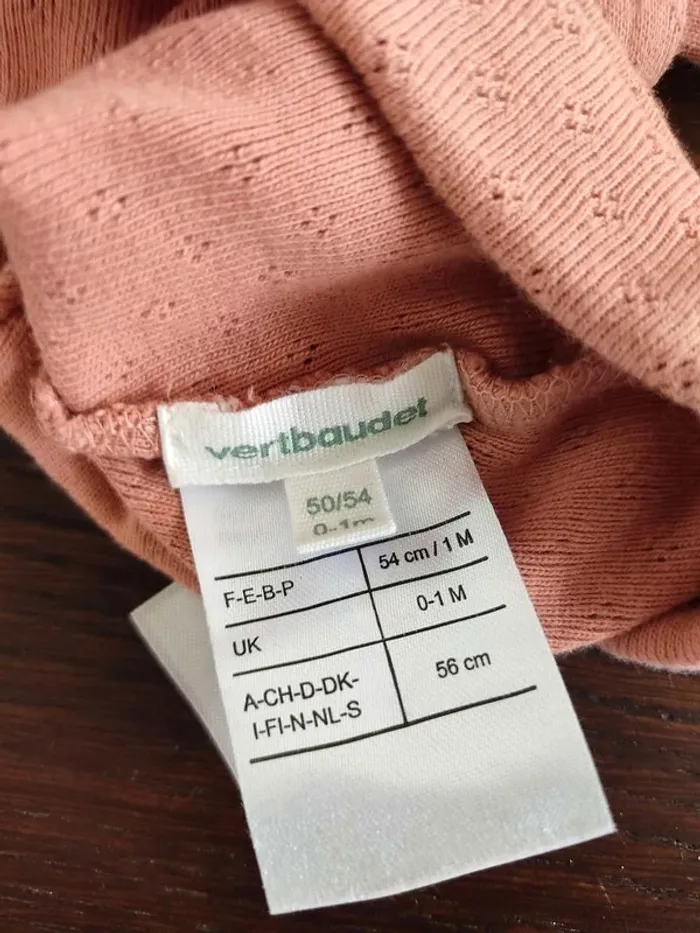 Lot de 2 bonnets de naissance de marque Vertbaudet taille 0 - 1 mois - photo numéro 3