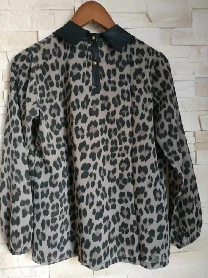 Blouse légère femme 36/38 col noir léopard comme neuve - photo numéro 13