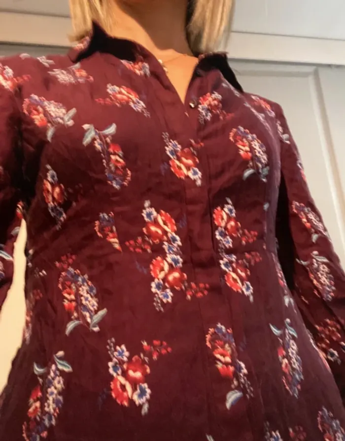 Robe Promod bordeaux fleurie – taille 34 – neuve - photo numéro 3