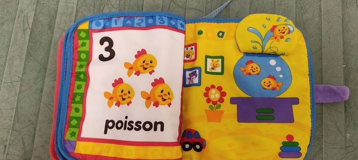 Livre musical Fisher Price - photo numéro 2
