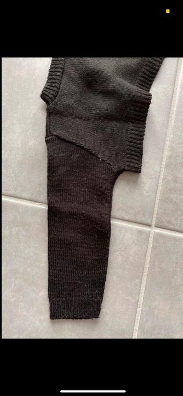 Boléro noire fille 6 mois - photo numéro 9