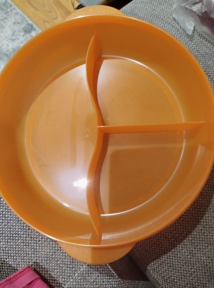 Grande assiette microwave tupperware - photo numéro 2