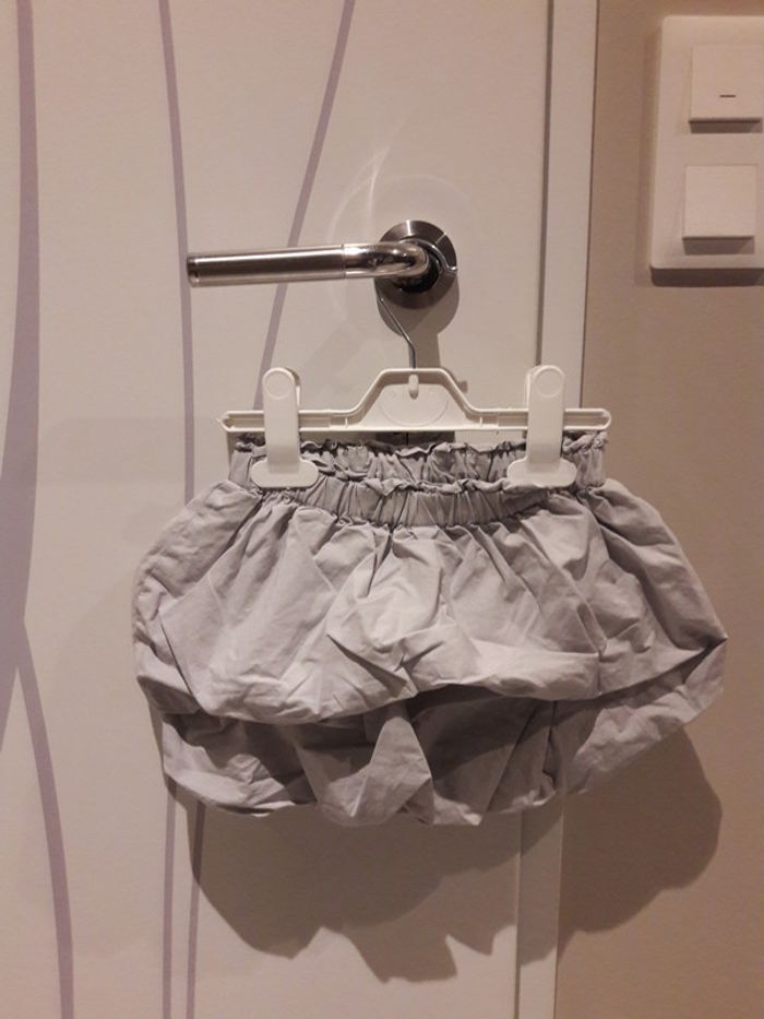 Jupe gris clair fille 2/3 ans - photo numéro 2