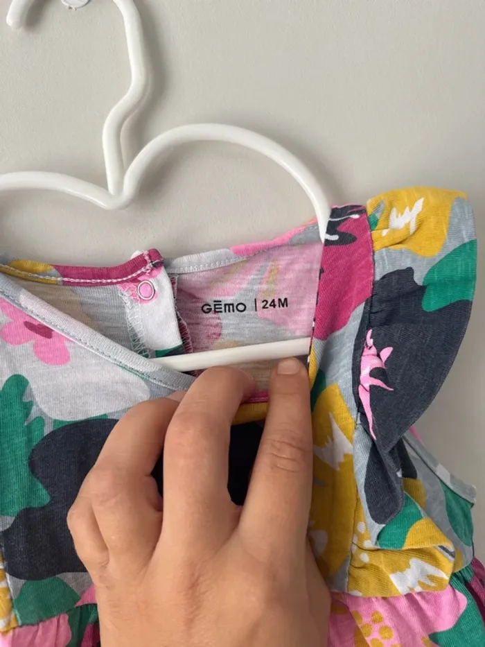 👗 robe à fleurs bébé fille - gemo - 24 mois - très bon état 100% coton - photo numéro 3