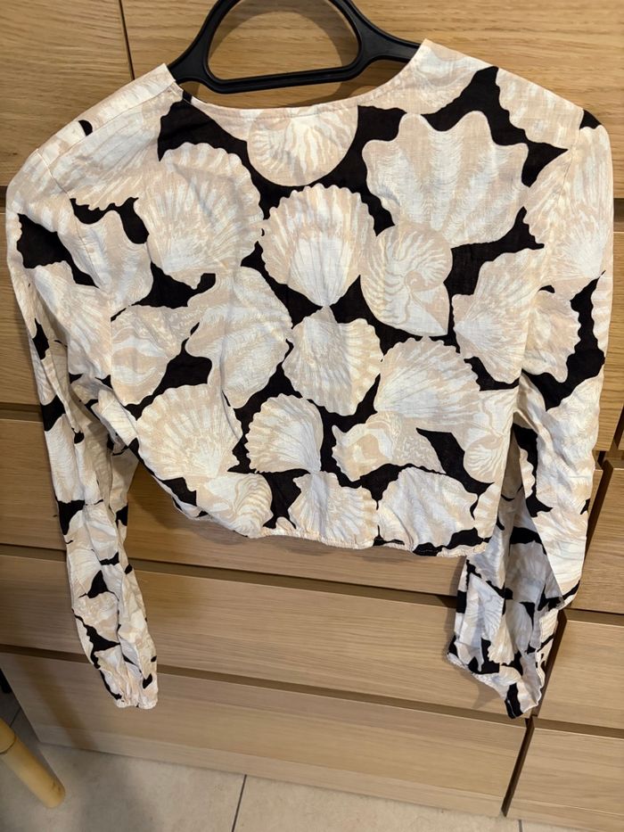 Top court H&M manches longues - taille S - neuf - photo numéro 3