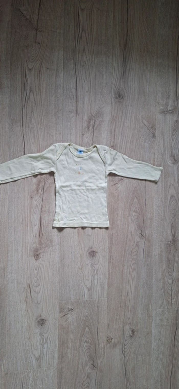 T-shirt 18mois Petit Bateau 🚢