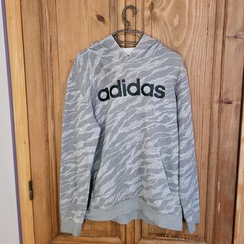 Pull addidas Femme gris 15-16 ans