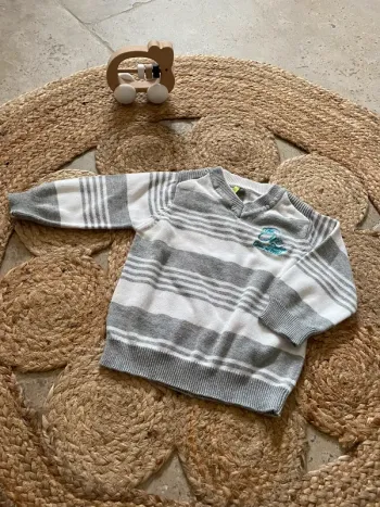 Pull à rayures 6 mois